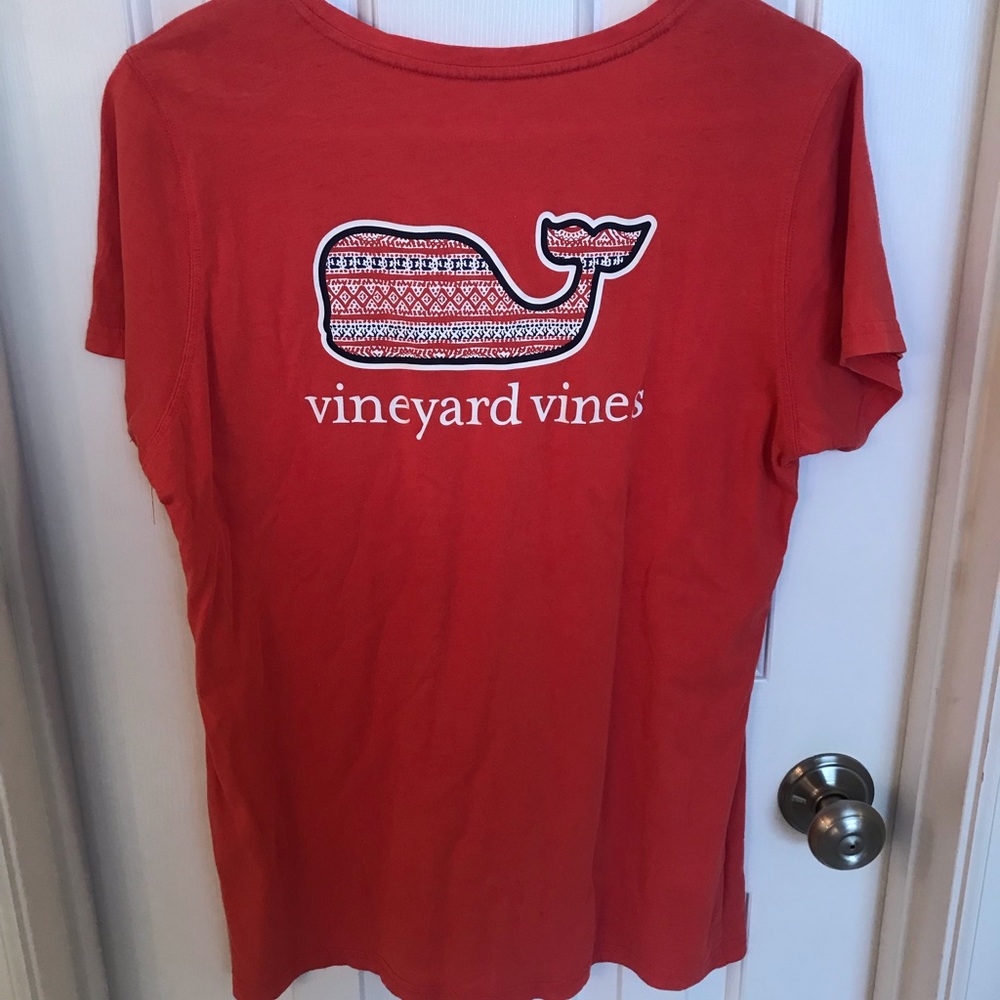 Women’s Vineyard Vines shirt